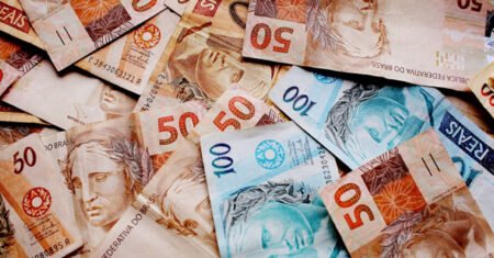 Como começar a ganhar dinheiro ou aumentar o seu faturamento como escritor; cinco dicas fundamentais